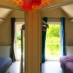 Komplett Neue Laendliche Im Cottage-stil Komfort By Interhome Semesterbostad *