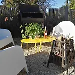 Komplett Neue Laendliche Im Cottage-stil Komfort By Interhome *