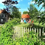 Komplett Neue Laendliche Im Cottage-stil Komfort By Interhome Ellezelles