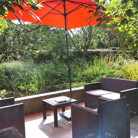 Nyaraló Komplett Neue Laendliche Im Cottage-stil Komfort By Interhome *