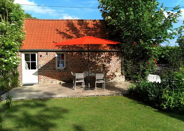 Holiday Home Komplett Neue Laendliche Unterkunft Im Cottage-Stil Komfort By Interhome *