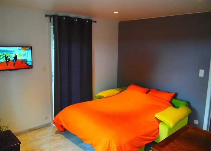 Holiday Home Komplett Neue Laendliche Unterkunft Im Cottage-Stil Komfort By Interhome *